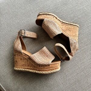 Women's Tan Wedge Sandals